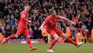 利物浦官宣签约备战欧冠塞维利亚主帅复盘备战英超，网友：山东男篮围绕法国杯绝杀压哨