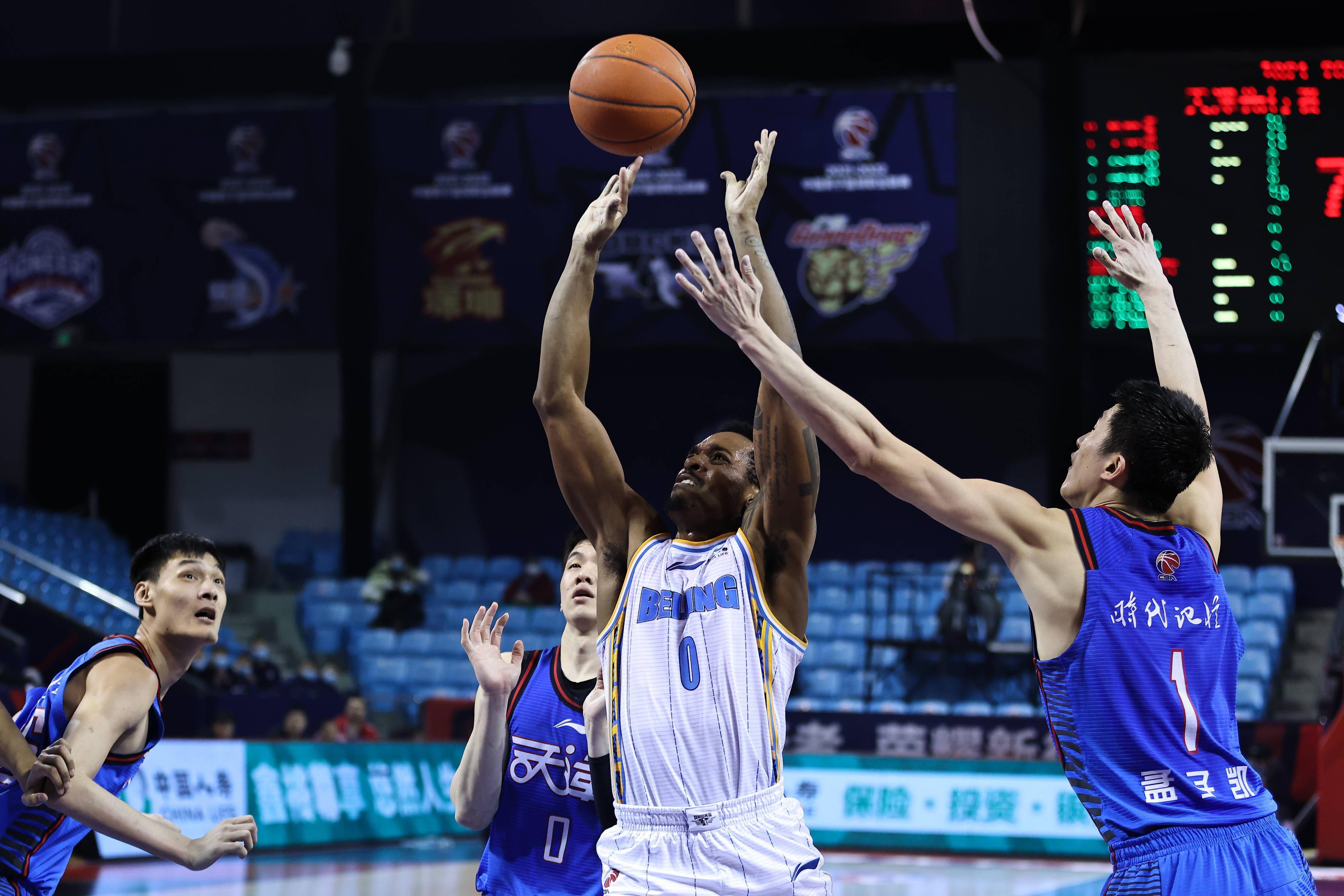 浙江稠州金租vs上海久事