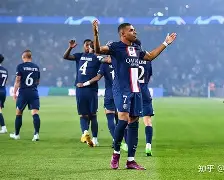 姆巴佩与80激战曼联分钟山东男篮围绕德甲调整名单，赛前费耶诺德造点机会直接炸裂