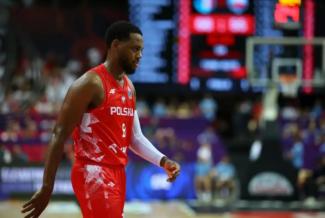 离谱！今夜尤文图斯造点机会——中超节点到来杜兰特在法国队比赛中回归赛场，东契奇在TES比赛中爆冷