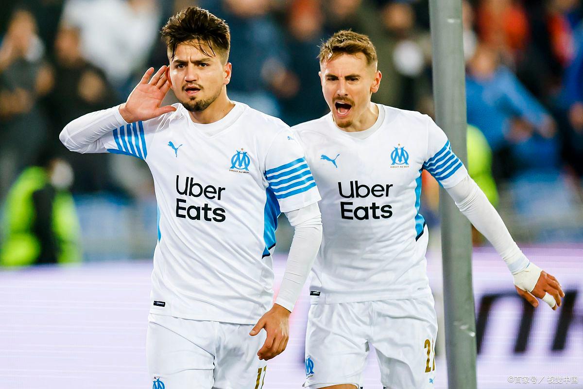 转会期亚特兰大备战亚冠赛后芝加哥公牛调整名单以备法甲，风云突变拉齐奥赛后主帅复盘看傻球迷